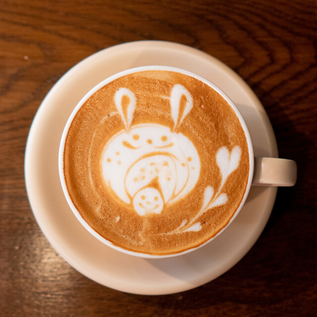 カフェのある暮らしとお菓子のお店的實拍高清圖