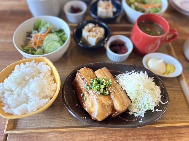 肉の八十二食堂的實拍高清圖
