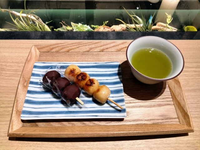recommendations image for 茂助だんご 羽田エアポートガーデン店