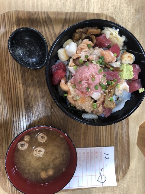 銀八丼 東大赤門前店的实拍高清图