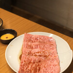 焼肉家 KAZU 神楽坂的实拍图