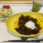 都庁第二本庁舎4階職員食堂的实拍图
