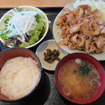 麺料理とアジアンごはん 晴蔵的實拍圖