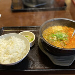 recommendations for カルビ丼とスン豆腐専門店 韓丼 新堀川本店