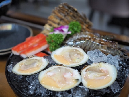 健康美容 火鍋専門店 朝天門的实拍高清图