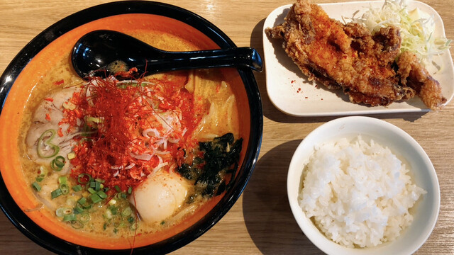 麺や 虎鉄 豊岡店的實拍高清圖