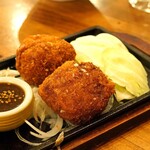 鶴亀八番 東京本店的實拍圖