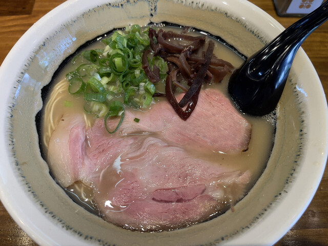 中華そば 錦 伏見店的实拍高清图