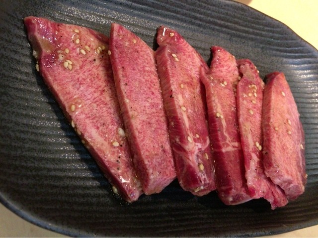ホルモン焼き 札幌しちりん的实拍高清图
