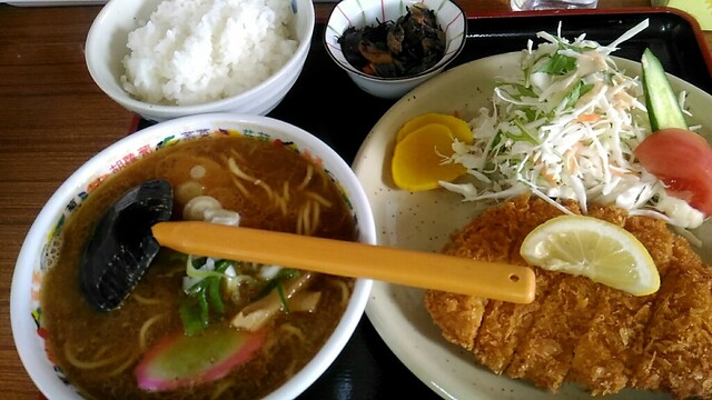 山香食堂的實拍高清圖