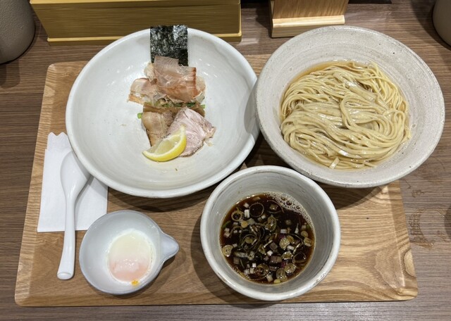 Homemade Ramen 麦苗 COREDO室町店的實拍高清圖
