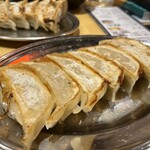 recommendations for 餃子のかっちゃん 千日前店