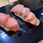 立喰い寿司 鮨處八千代 新宿三丁目店的實拍圖