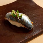 越中屋 立ち食い寿司的實拍圖