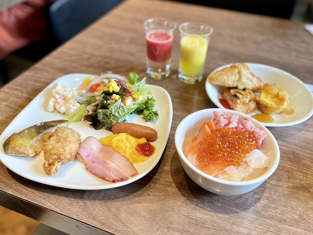 ボンサルーテ カフェ的實拍高清圖