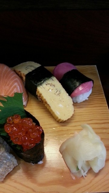 魚伸的实拍高清图