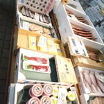 丸本本間水産 丸果卸センターさっぽろ朝市店的实拍图