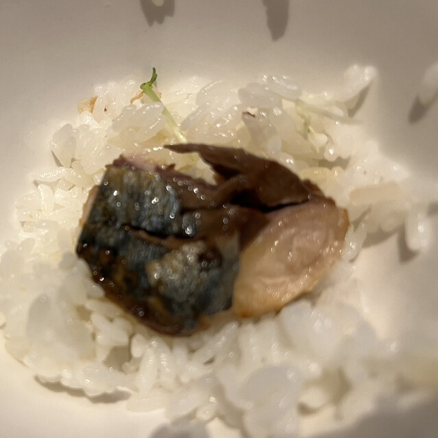 とろさば料理専門店 SABAR 阪急三番街店的实拍高清图