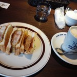 星乃珈琲店 国立駅前店的实拍图