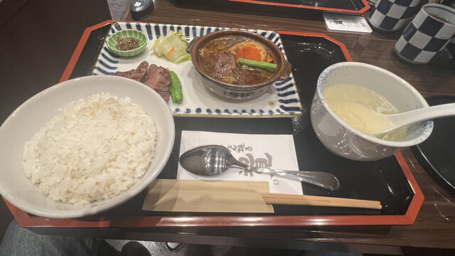 牛たん焼き仙台 辺見 KITTE博多店的實拍高清圖
