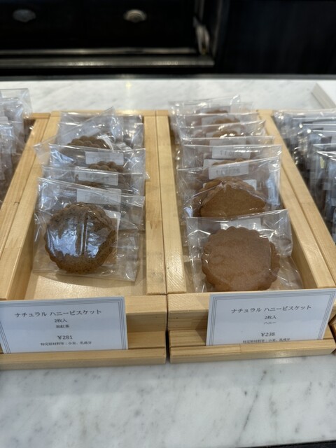 シヅカ洋菓子店 自然菓子研究所 銀座5丁目店的实拍高清图