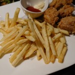 肉ダイニング 暴れ牛 新宿三丁目店的實拍圖