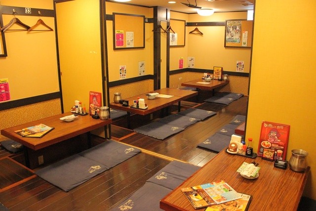 世界の山ちゃん 銀座京橋店的實拍高清圖