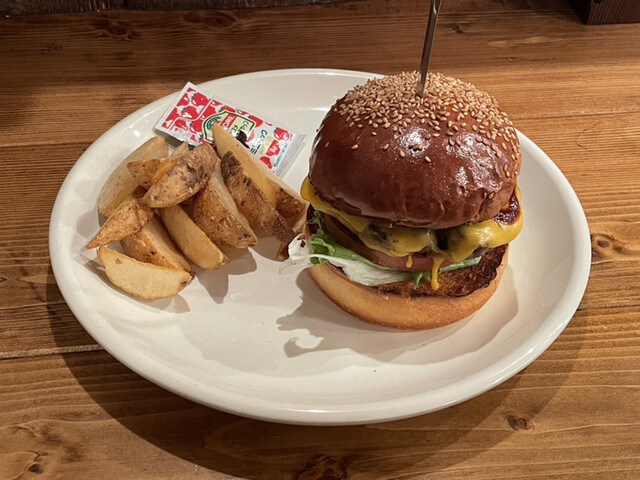 バーガーショップ フランキーベース的实拍高清图