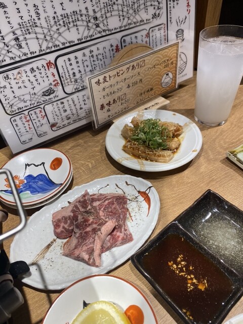 生ホルモン いただき 堺筋本町的實拍高清圖