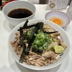 どうとんぼり神座 エキマルシェ新大阪店的實拍圖