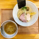 MENYA NAKAGAWA的實拍圖