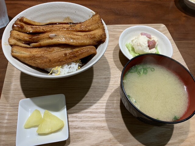 對馬炙り処 やんこも的實拍高清圖