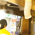 金龍ラーメン  御堂筋店的實拍圖