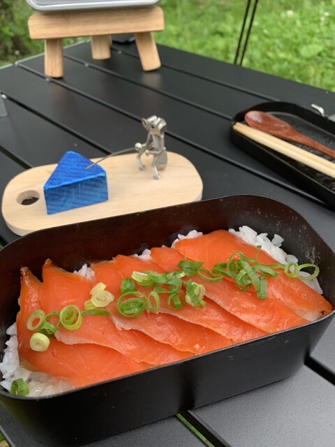 王子サーモン 北海道工場直営所的實拍高清圖