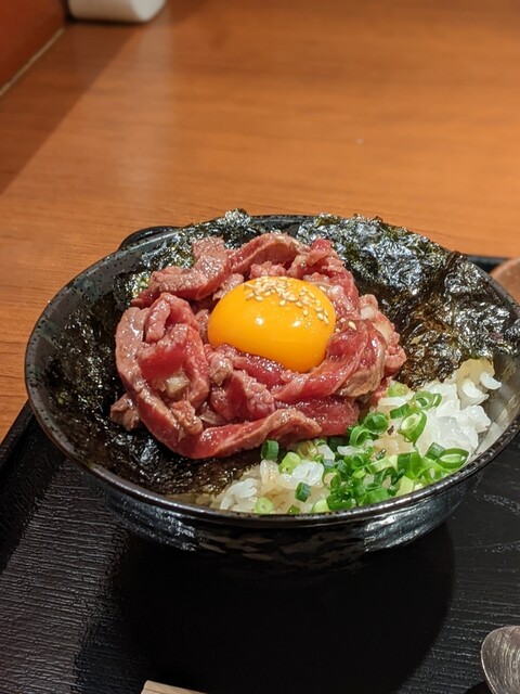 焼肉家 KAZU 神楽坂的实拍高清图