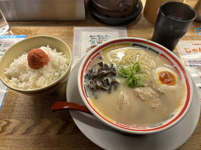 九州じゃんがららあめん 赤坂店的實拍高清圖