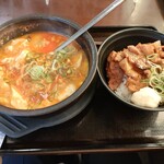 recommendations for カルビ丼とスン豆腐専門店 韓丼 新堀川本店