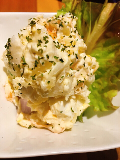 炭火焼き鳥 笑い屋的实拍高清图