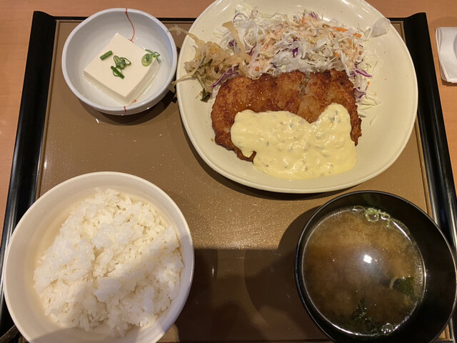 やよい軒 京都駅八条口店的實拍高清圖