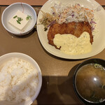 やよい軒 京都駅八条口店的實拍圖