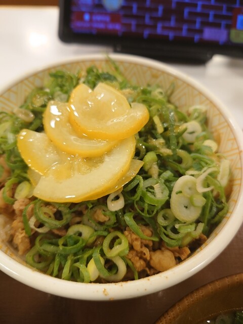 すき家 枚方渚内野店的实拍高清图