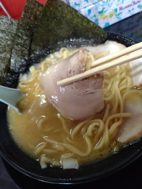 横浜家系ラーメン 武石家的實拍高清圖