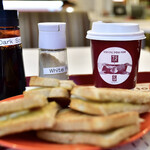 Ya Kun Kaya Toast 霞が関ビル店的实拍图