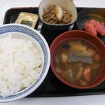 吉野家 浅草駅前店的實拍圖