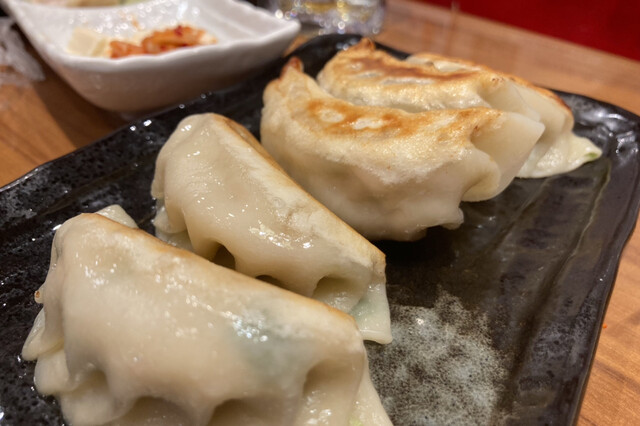 24時間 餃子酒場 目黒店的实拍高清图