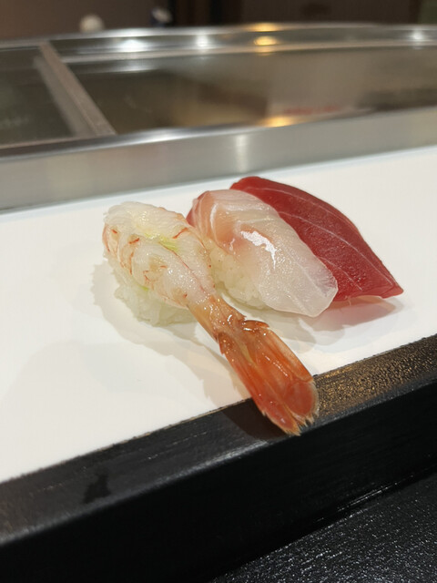 SUSHI HOUSE 鮨六的实拍高清图