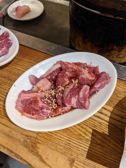 羊肉炭火焼 肉汁屋的實拍高清圖