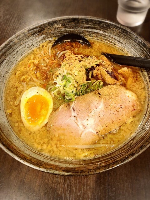 らーめん 西や 花園店的實拍高清圖