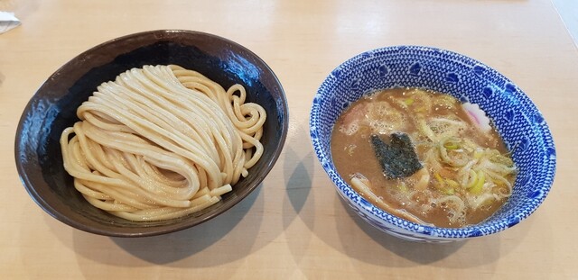 六厘舎 羽田空港店的實拍高清圖