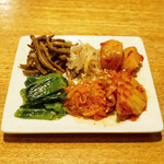 和牛焼肉 牛WAKA丸 新橋店的实拍图